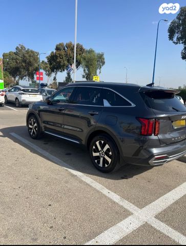מודעת רכב קיה סורנטו