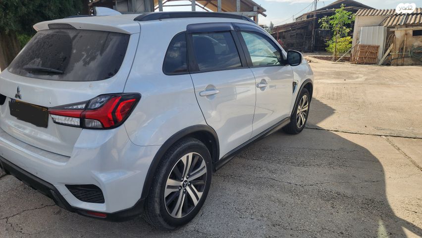 מיצובישי ASX