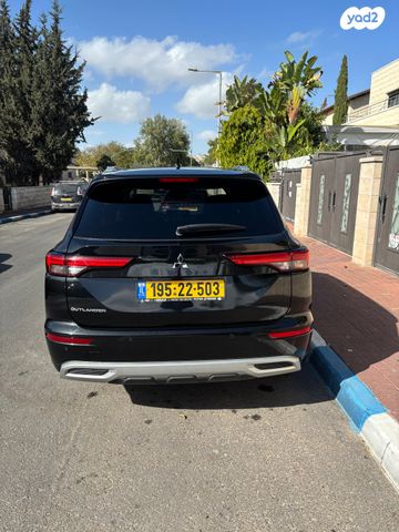 מיצובישי אאוטלנדר