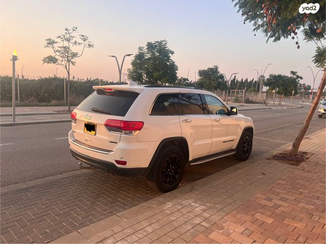 ג'יפ גרנד צ'ירוקי