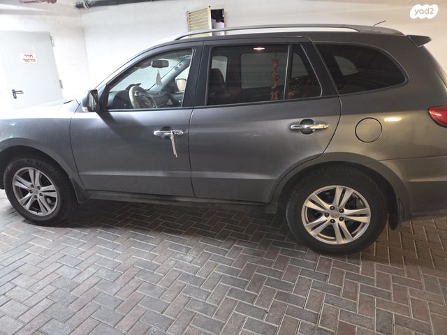 יונדאי סנטה פה