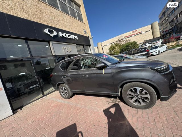 מודעת רכב סאנגיונג רקסטון