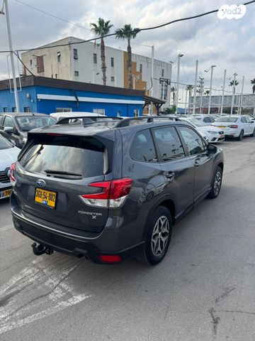 סובארו פורסטר