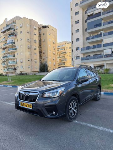 סובארו פורסטר