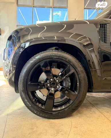 לנד רובר דיפנדר