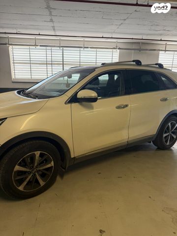 מודעת רכב קיה סורנטו