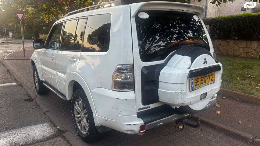 מיצובישי פג'רו