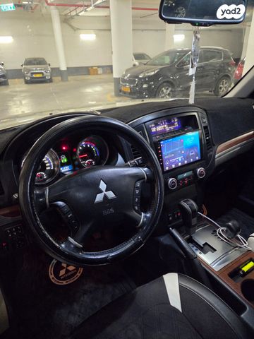 מיצובישי פג'רו