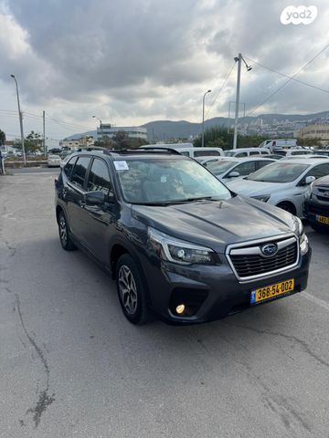 סובארו פורסטר