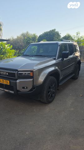 מודעת רכב טויוטה לנד קרוזר