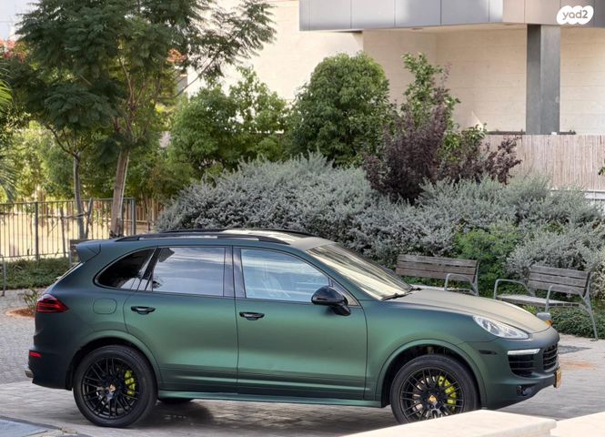 פורשה קאיין