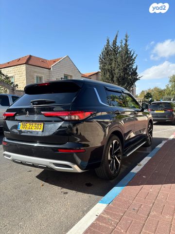 מיצובישי אאוטלנדר