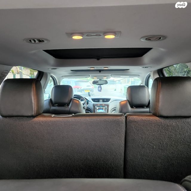 שברולט טראוורס