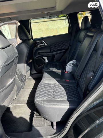 מיצובישי אאוטלנדר