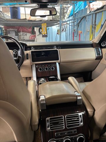 לנד רובר ריינג' רובר