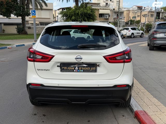 ניסאן קשקאי