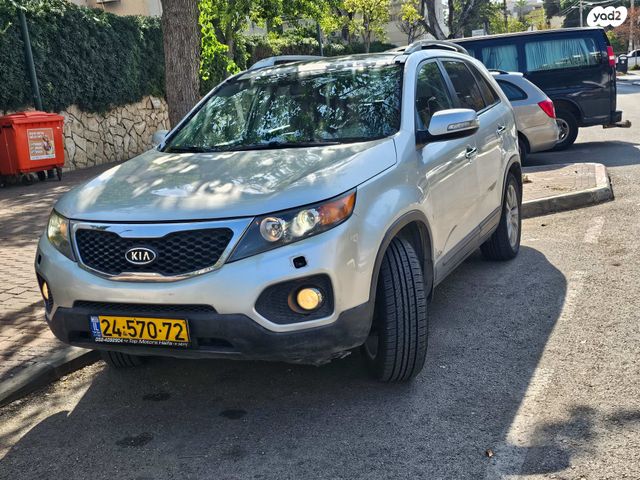 מודעת רכב קיה סורנטו