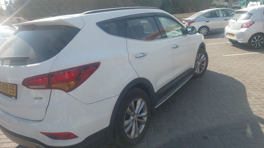 יונדאי סנטה פה