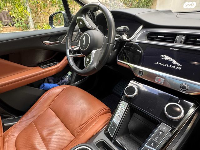 מודעת רכב יגואר I-Pace