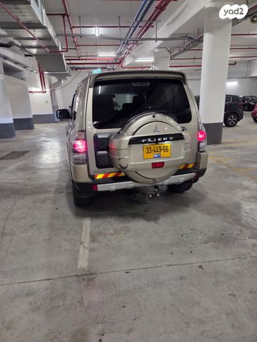 מיצובישי פג'רו