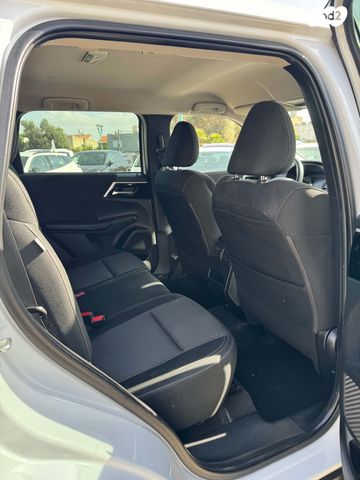 מיצובישי אאוטלנדר