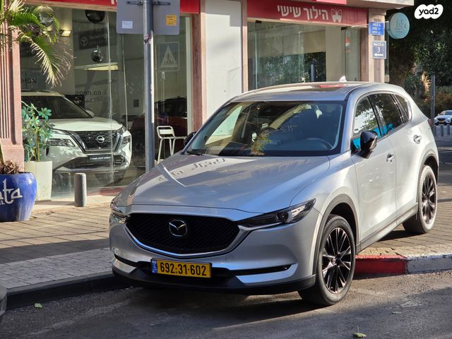 מודעת רכב מאזדה CX-5