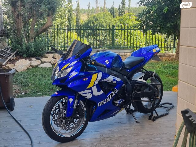 מודעת רכב סוזוקי GSX-R750