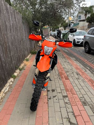 KTM Enduro 690R