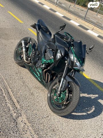 קאוואסאקי Z800R