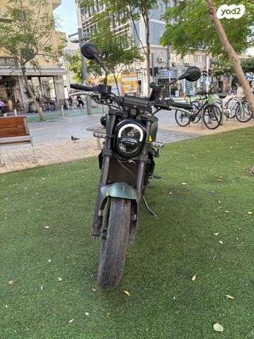 בנלי LEONCINO250