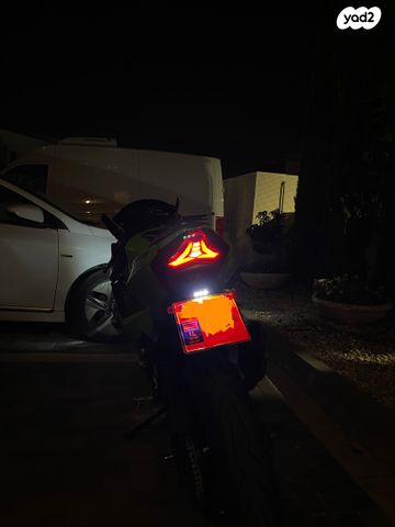 קאוואסאקי נינג'ה 400