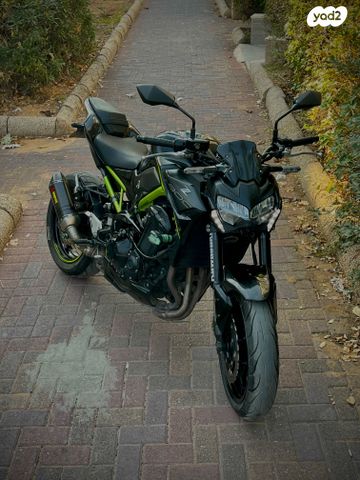 קאוואסאקי Z900
