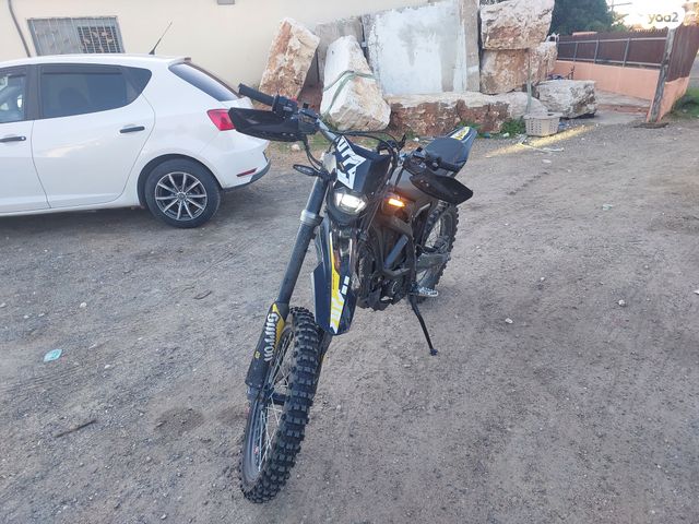 מודעת רכב סורון ULTRA BEE T