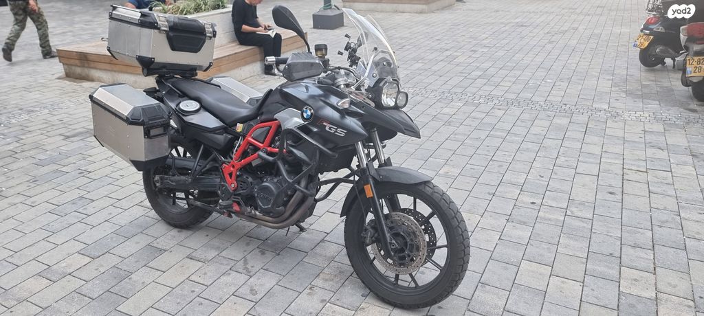 ב.מ.וו F700GS
