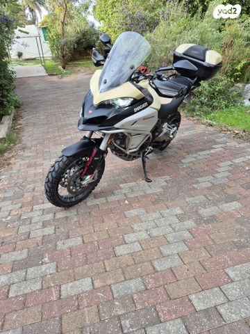 דוקאטי מולטיסטרדה 1260 אנדורו