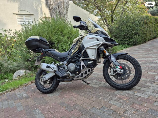 דוקאטי מולטיסטרדה 1260 אנדורו