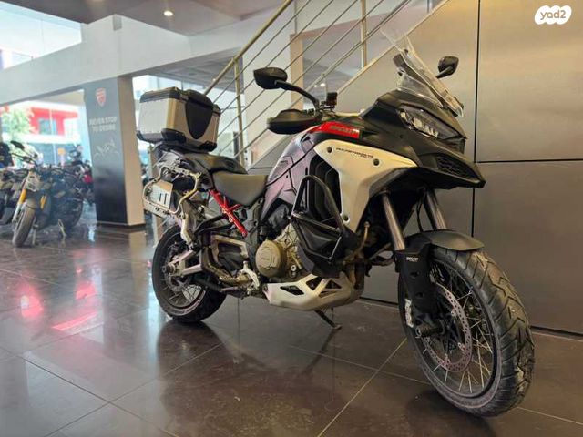 דוקאטי מולטיסטרדה V4s