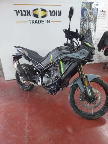 CF MOTO 450MT