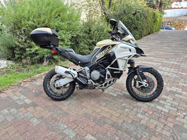 דוקאטי מולטיסטרדה 1260 אנדורו