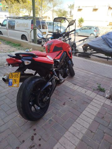 ב.מ.וו F800GS