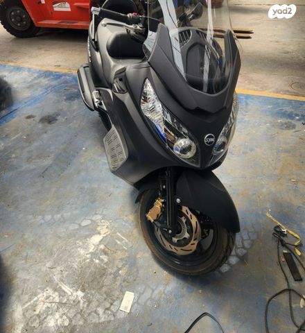 מודעת רכב סאן יאנג מקסים 400