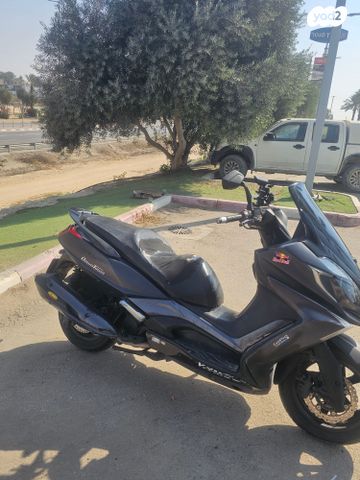 מודעת רכב קימקו דאון-טאון 250