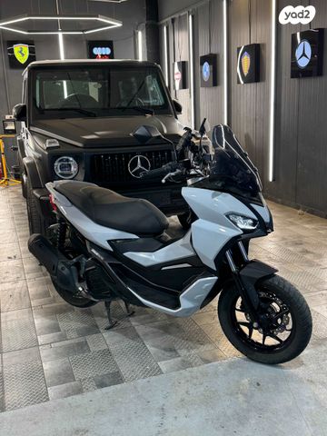מודעת רכב אפריליה SR GT 200