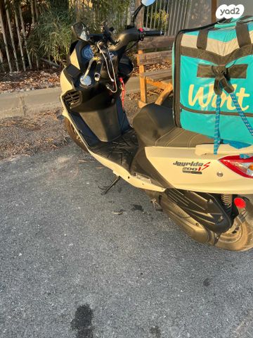 סאן יאנג ג'וי רייד 200