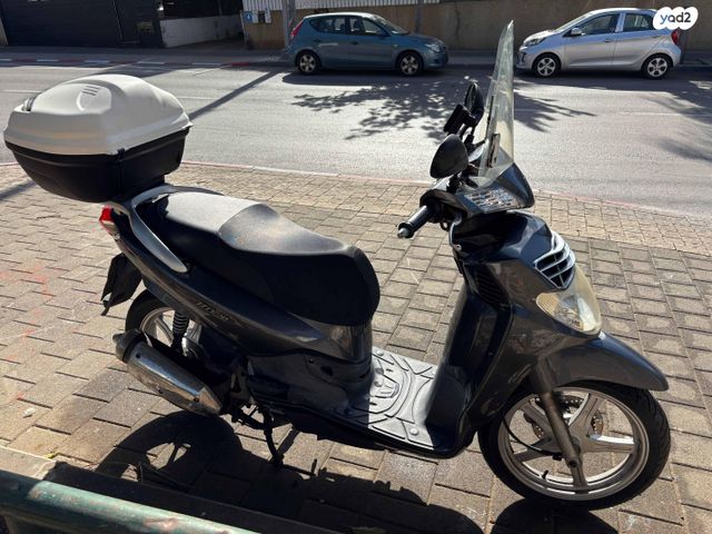 סאן יאנג HD200