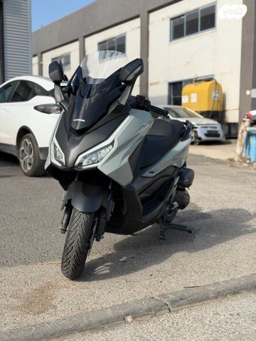 הונדה פורזה 125