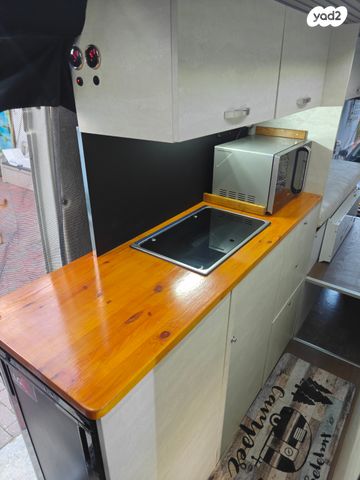 מודעת רכב ממונע אוטוקראוון