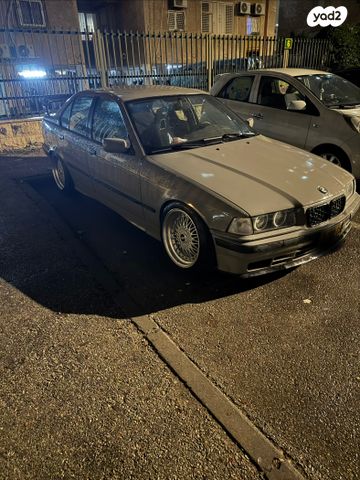 מודעת רכב ב מ וו