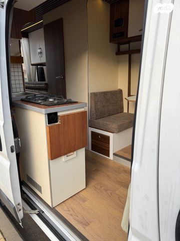 ממונע אוטוקראוון