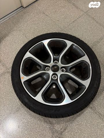 feedItemObj.data.row_1